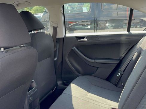 Used 2016 Volkswagen Jetta S FWD image 24