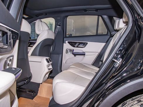 New 2026 Mercedes-Benz GLC 300 4MATIC image 22