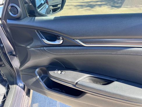 Used 2021 Honda Civic EX-L image 10