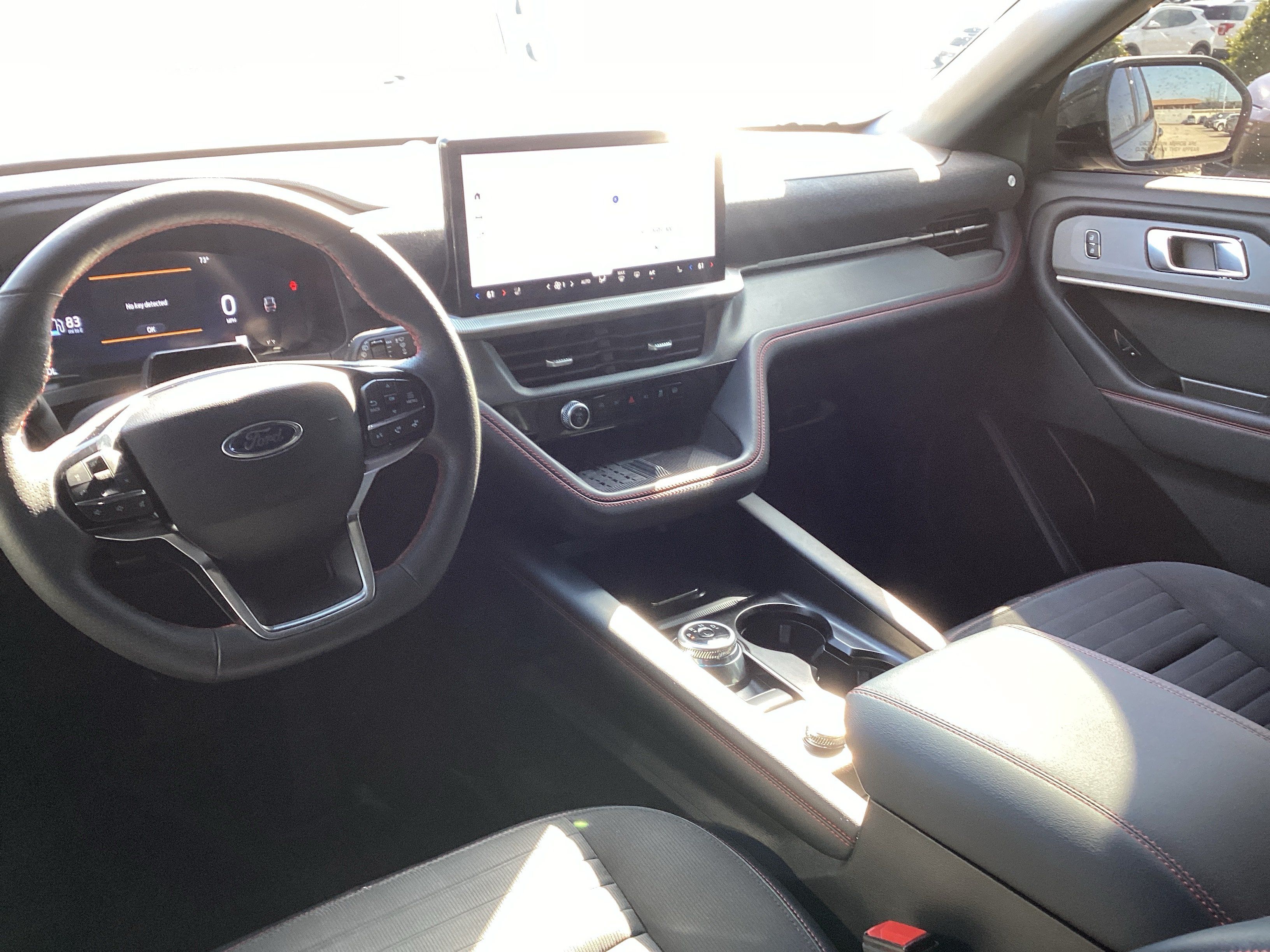 Used 2025 Ford Explorer ST-Line w/ Premium Package RWD image 16
