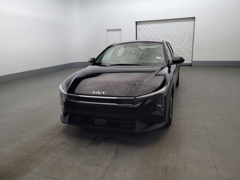 Used 2025 Kia K4 FWD image 15