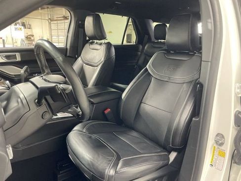 Used 2021 Ford Explorer ST w/ Equipment Group 401A image 11