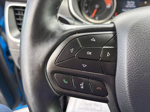 Used 2019 Jeep Cherokee Trailhawk w/ Cold Weather Group AWD/4WD image 21