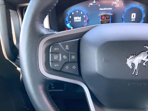 Certified 2025 Ford Bronco Outer Banks w/ Sasquatch Package image 24