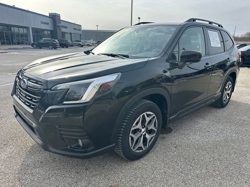 Certified 2023 Subaru Forester Premium image 3