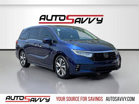 Used 2023 Honda Odyssey Touring image 1