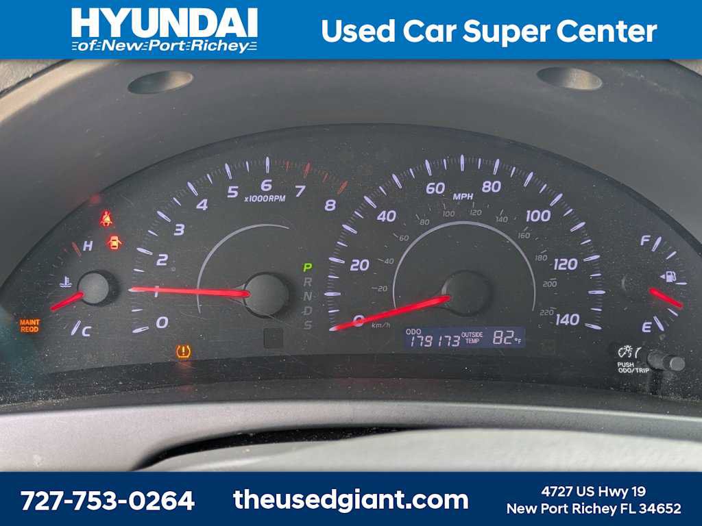 Used 2011 Toyota Camry FWD image 12