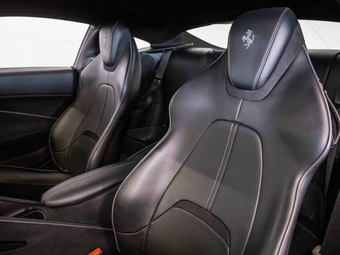 Used 2021 Ferrari Roma RWD image 30