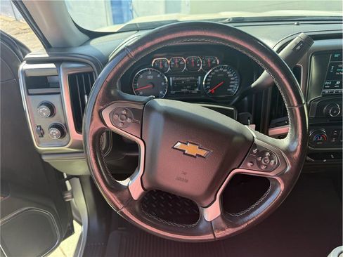Used 2018 Chevrolet Silverado 1500 LTZ AWD/4WD image 26
