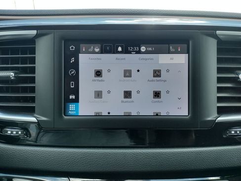 Used 2024 Chrysler Voyager LX image 28