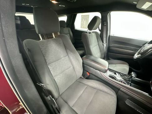 Used 2025 Dodge Durango GT AWD/4WD image 27