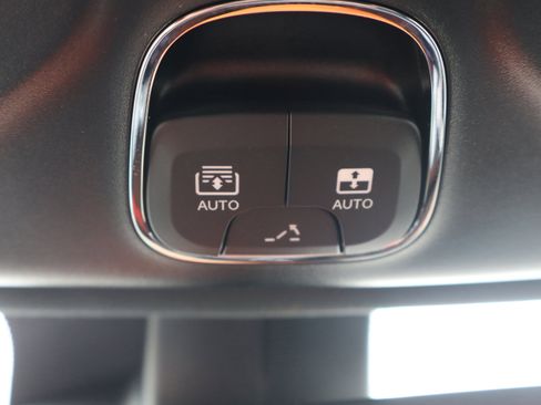 Used 2024 Jeep Compass Trailhawk w/ Trailhawk Elite Group image 26