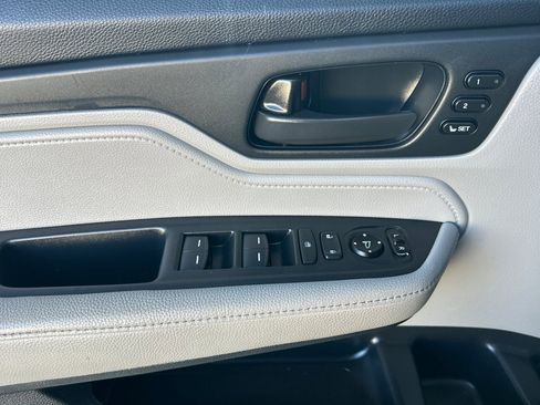 Used 2021 Honda Odyssey EX-L image 13