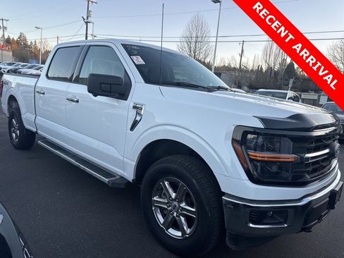 Used 2024 Ford F150 XLT w/ Tow/Haul Package image 3