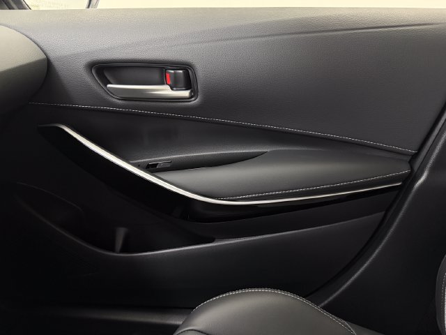 Used 2026 Toyota Corolla XSE FWD image 26