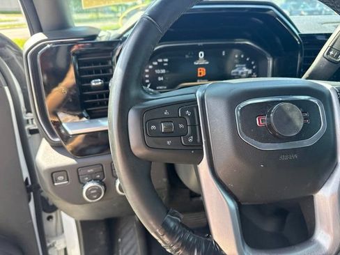 Used 2024 GMC Sierra 1500 Elevation AWD/4WD image 17
