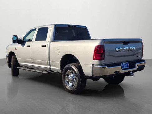 New 2026 RAM 2500 Tradesman AWD/4WD image 4