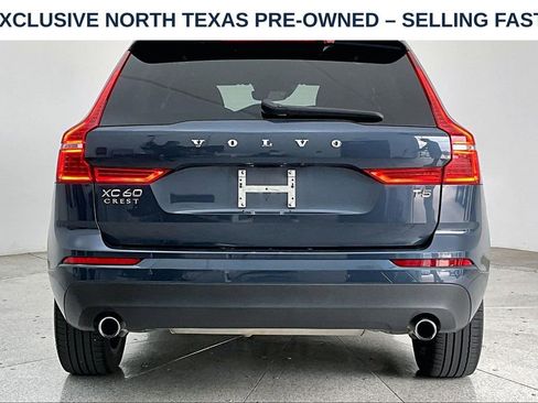 Used 2021 Volvo XC60 T5 Momentum w/ Premium Package FWD image 7