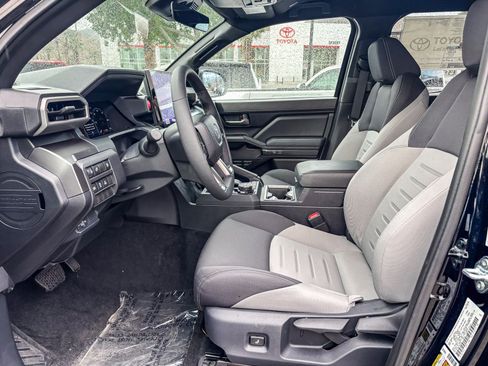 New 2025 Toyota Tacoma TRD Off-Road image 20