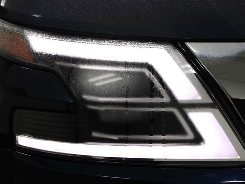 Used 2024 Nissan Armada SL w/ Captain's Chairs Package image 14