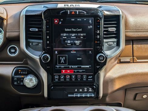 Used 2020 RAM 1500 Laramie AWD/4WD image 25