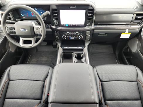 New 2026 Ford F250 Lariat w/ Lariat Premium Package AWD/4WD image 24