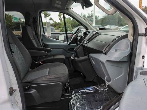 Used 2018 Ford Transit 350 XLT image 16