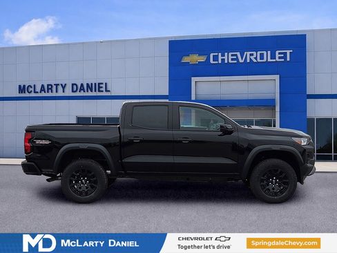 New 2026 Chevrolet Colorado Trail Boss AWD/4WD image 6