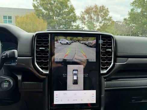 New 2025 Ford Ranger Lariat w/ FX4 Off-Road Package image 11