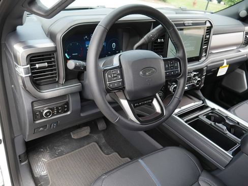 New 2026 Ford F350 Platinum w/ Tremor Off-Road Package AWD/4WD image 11