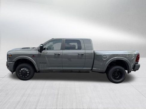 New 2026 RAM 3500 Limited AWD/4WD image 8