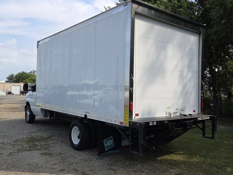 Used 2024 Ford E-350 and Econoline 350 Super Duty w/ Power Windows & Locks Group RWD image 10
