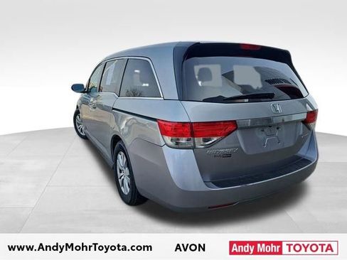 Used 2016 Honda Odyssey SE image 4