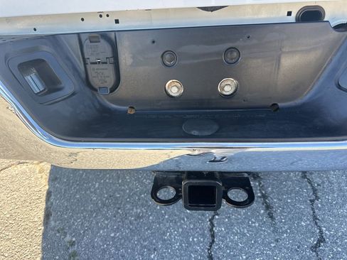 Used 2022 RAM 1500 Tradesman w/ Chrome Appearance Group image 25