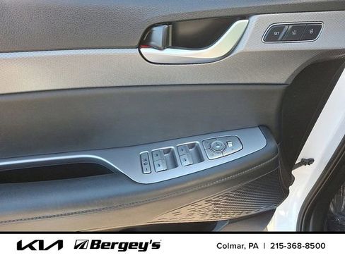 Used 2022 Hyundai Palisade SEL w/ Premium Package image 14