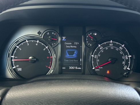 Used 2024 Toyota 4Runner SR5 image 22