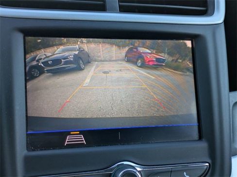 Used 2020 Chevrolet Sonic LT image 24