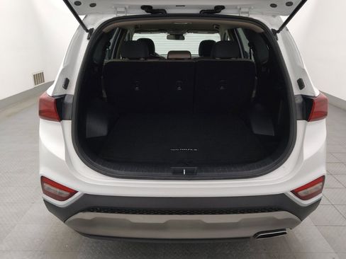 Used 2020 Hyundai Santa Fe SE FWD image 29