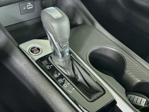 Used 2024 Nissan Altima 2.5 S FWD image 24