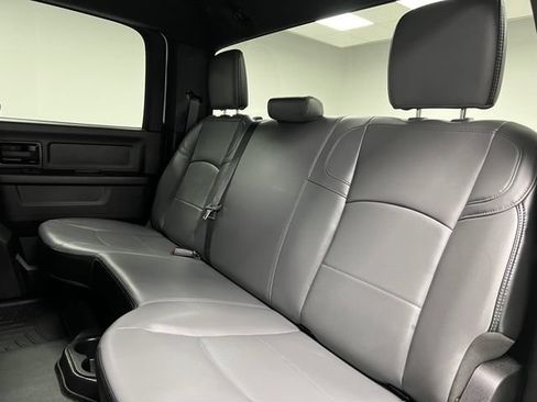 Used 2024 RAM 2500 Tradesman w/ Chrome Appearance Group AWD/4WD image 42
