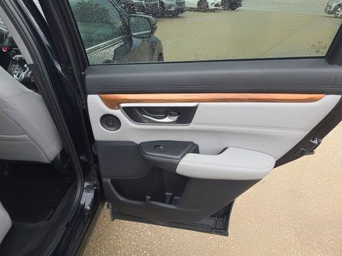 Used 2022 Honda CR-V Touring image 12