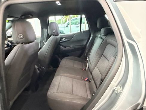 Used 2025 Chevrolet Equinox LT w/ Safety and Technology Package FWD image 12