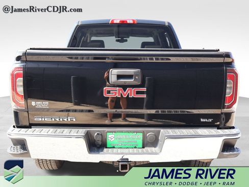 Used 2018 GMC Sierra 1500 SLT w/ SLT Premium Package AWD/4WD image 4