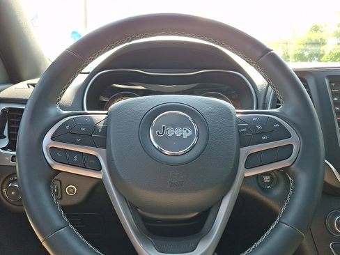 Used 2021 Jeep Cherokee Latitude Lux 80th Anniv w/ Quick Order Package 26U 80TH AWD/4WD image 15