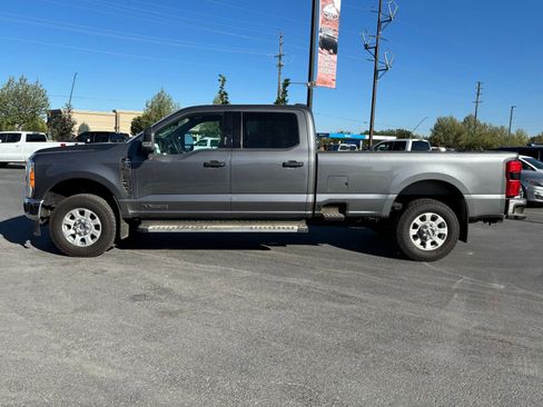 Used 2023 Ford F350 XLT w/ 360-Degree Camera Package AWD/4WD image 3