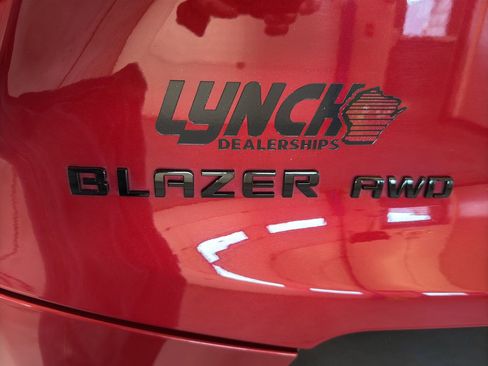 Used 2019 Chevrolet Blazer RS w/ LPO, Floor Liner Package image 10