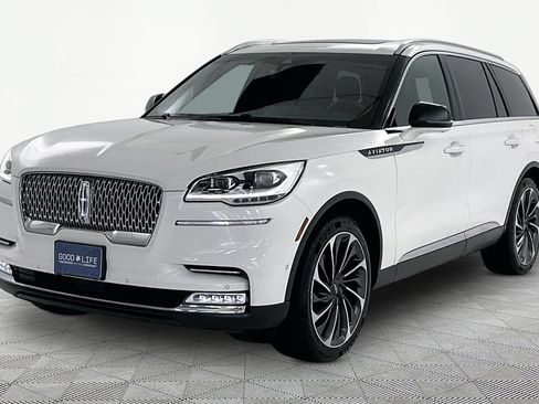 Used 2021 Lincoln Aviator Reserve w/ Equipment Group 202A AWD/4WD image 3