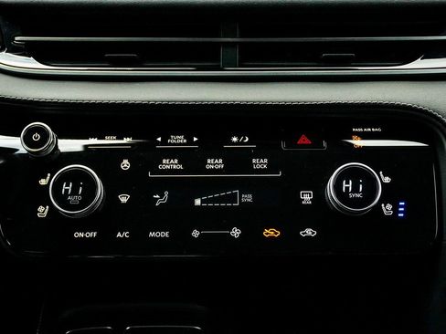 Certified 2023 INFINITI QX60 Luxe image 24