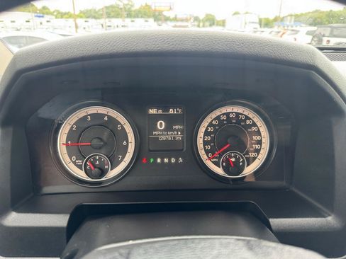 Used 2015 RAM 1500 Express w/ Black Ram 1500 Express Group AWD/4WD image 11