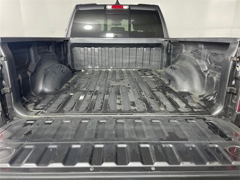 Used 2019 RAM 1500 Big Horn image 11